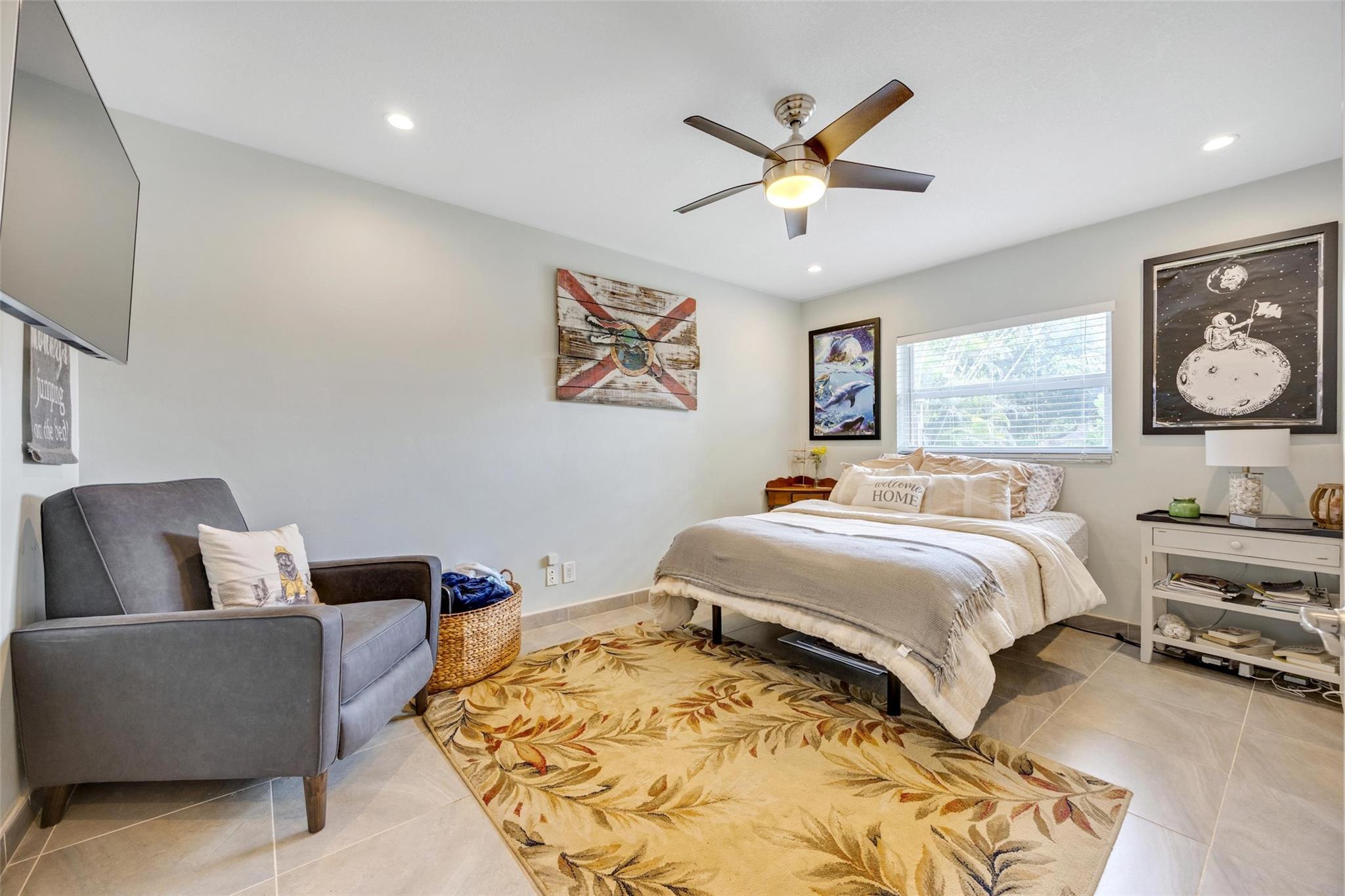 THE HILLS - Residential