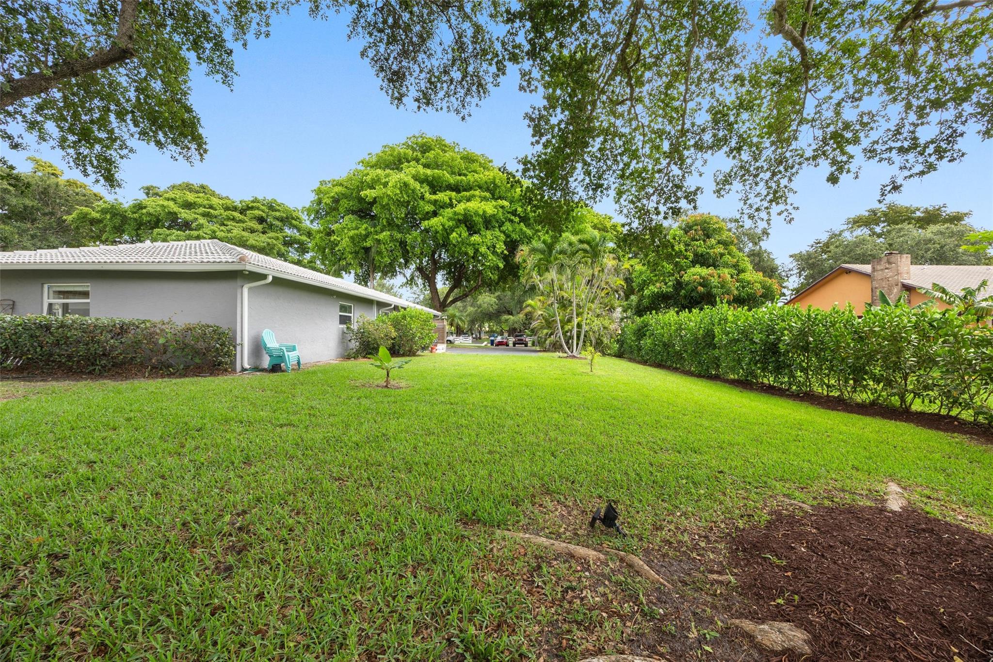 THE HILLS - Residential