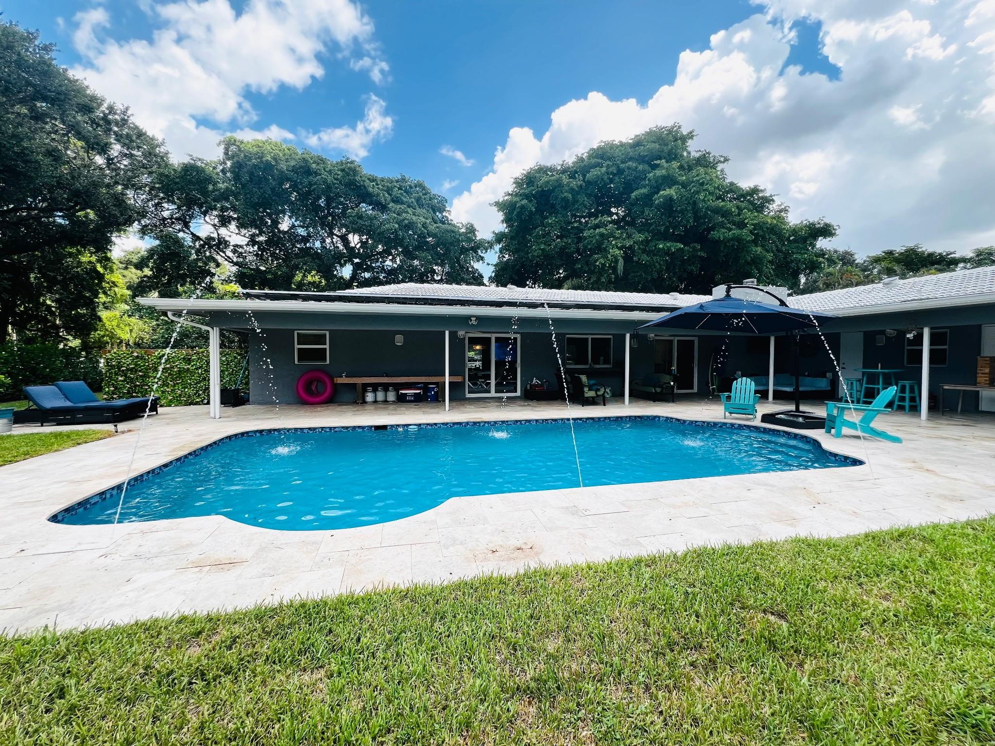 THE HILLS - Residential