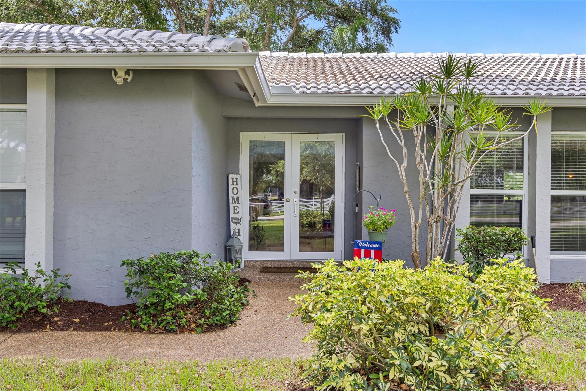 9540 NW 39th Ct