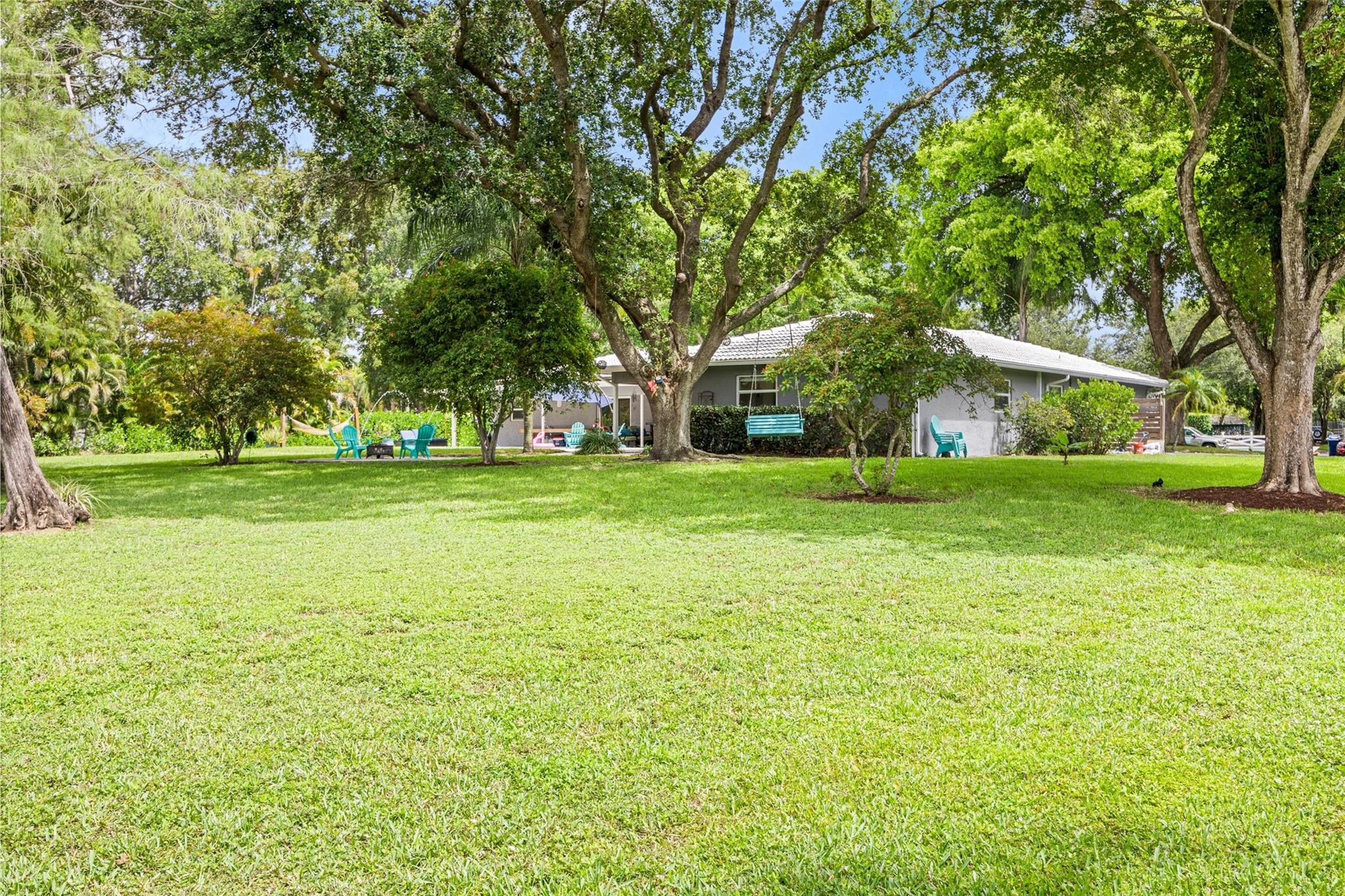 THE HILLS - Residential