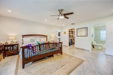 THE HILLS - Residential