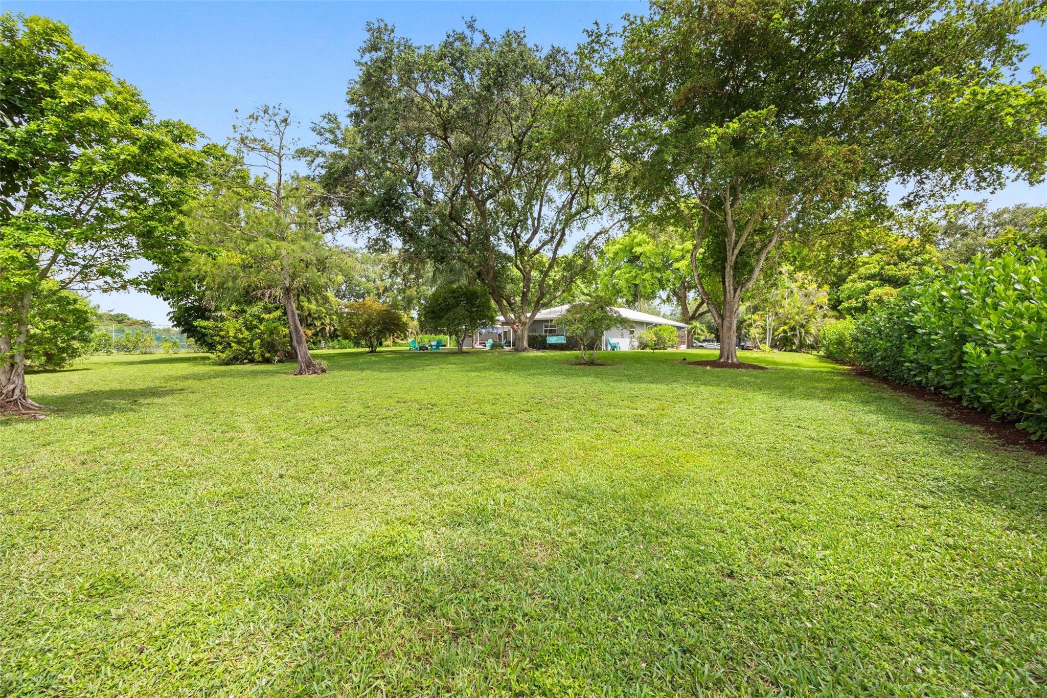 THE HILLS - Residential