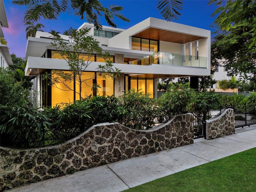 HOLLEMAN PARK - Residential