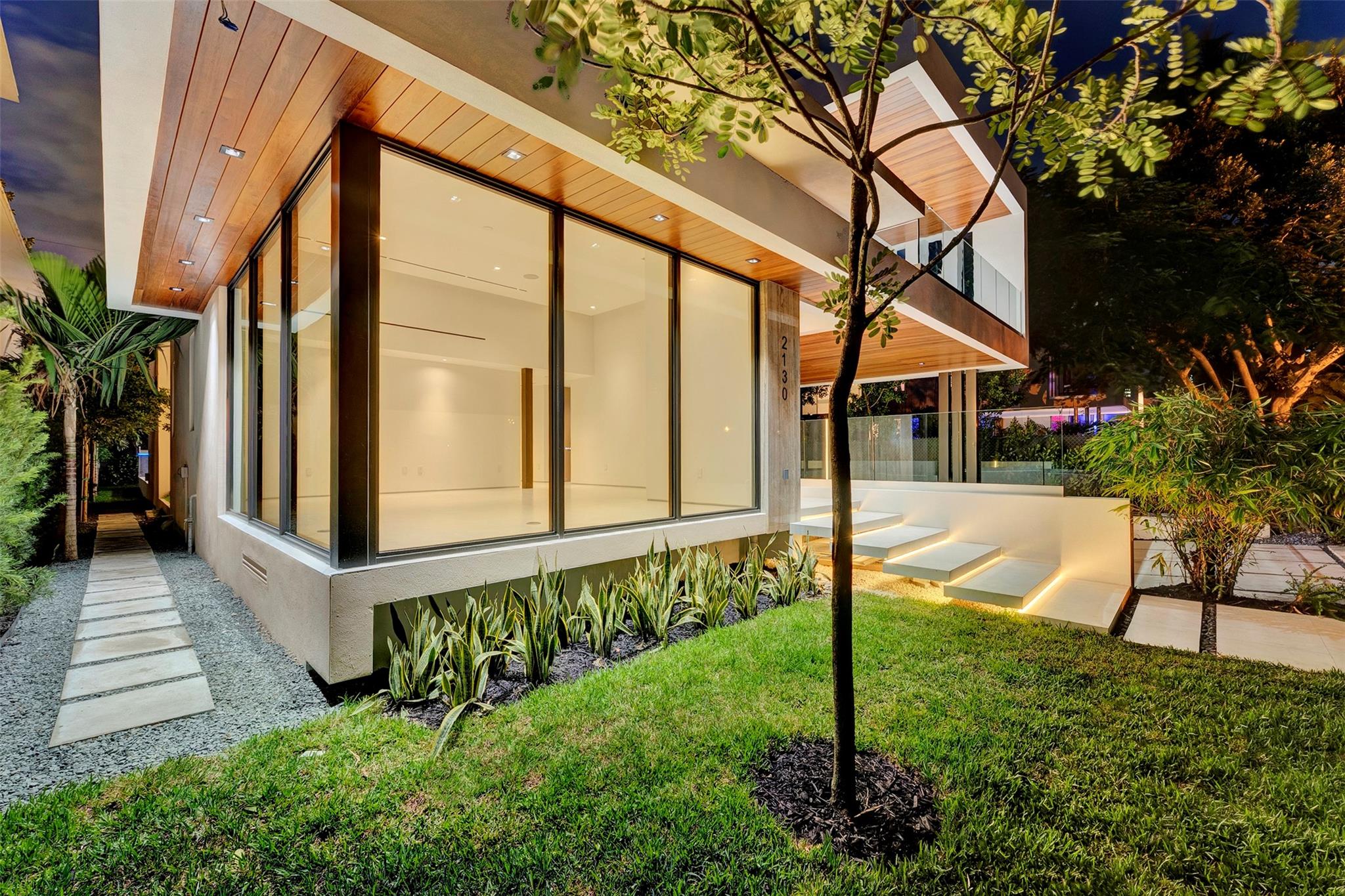 HOLLEMAN PARK - Residential