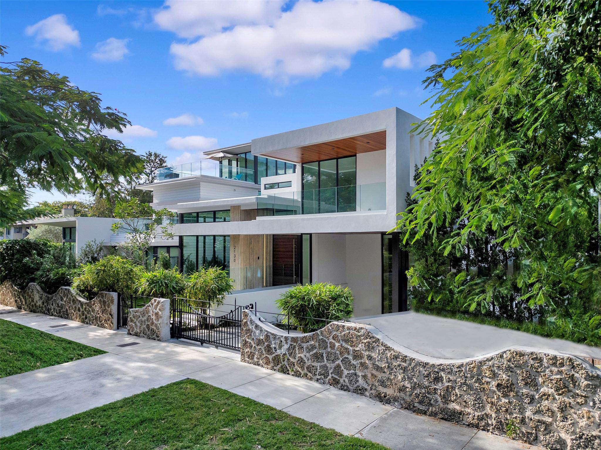 HOLLEMAN PARK - Residential