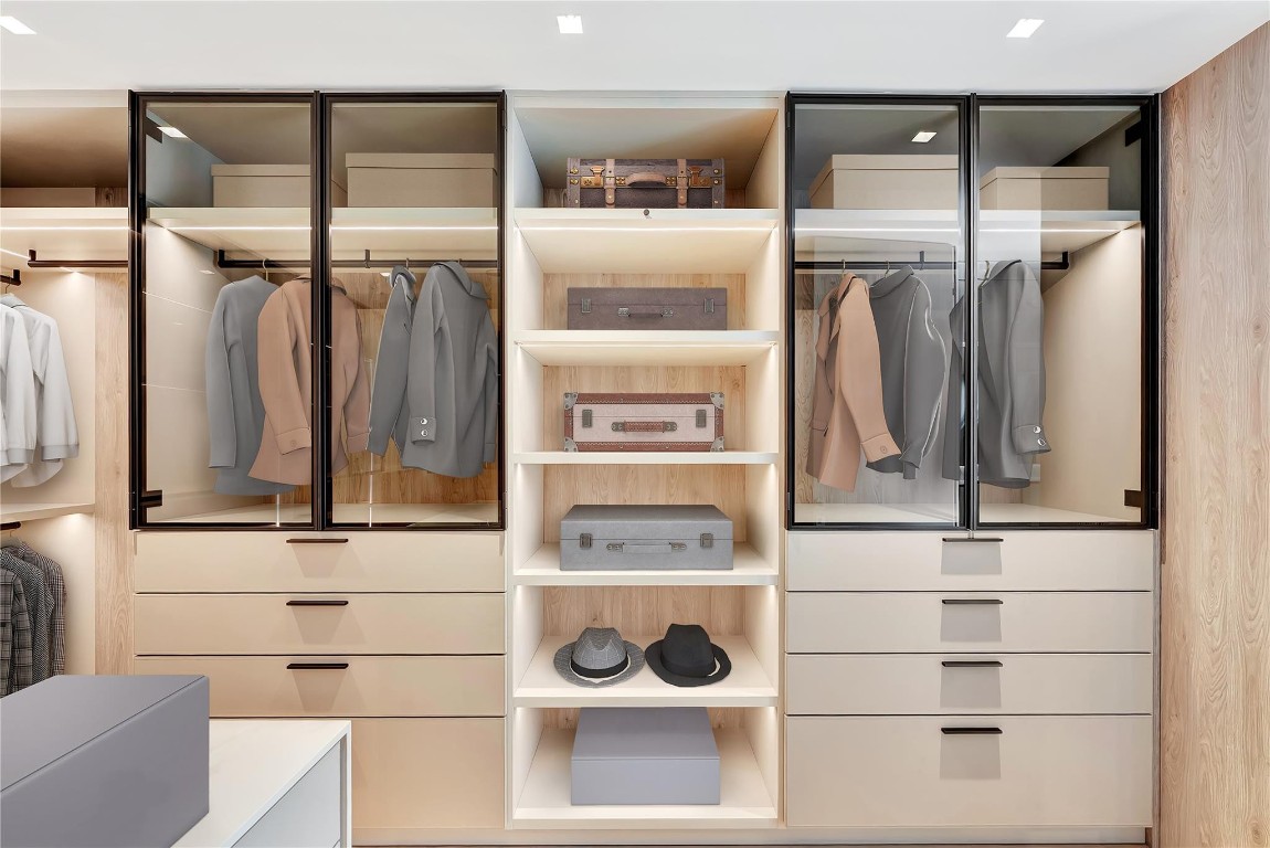 HOLLEMAN PARK - Residential