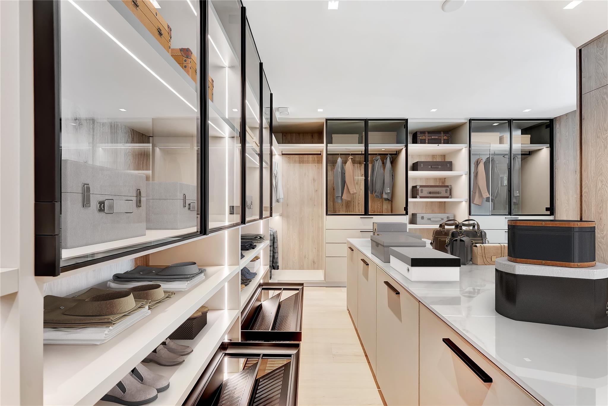 HOLLEMAN PARK - Residential