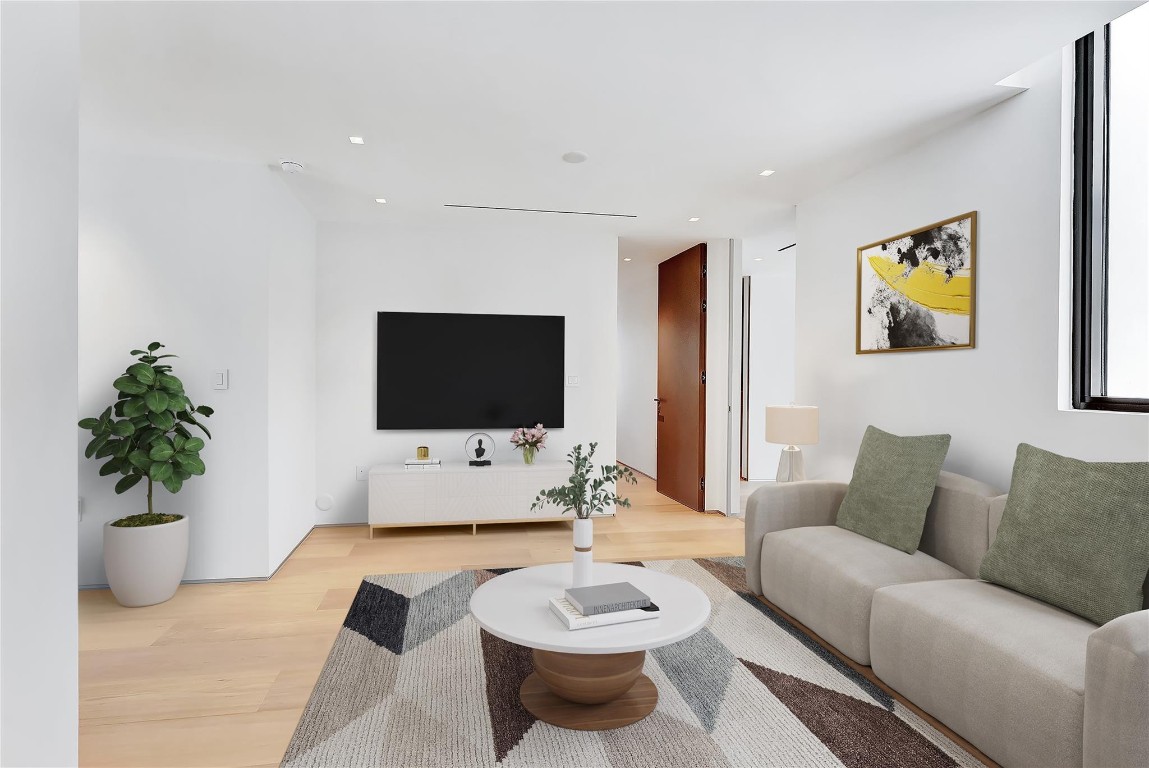 HOLLEMAN PARK - Residential