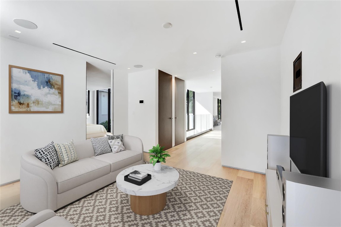 HOLLEMAN PARK - Residential