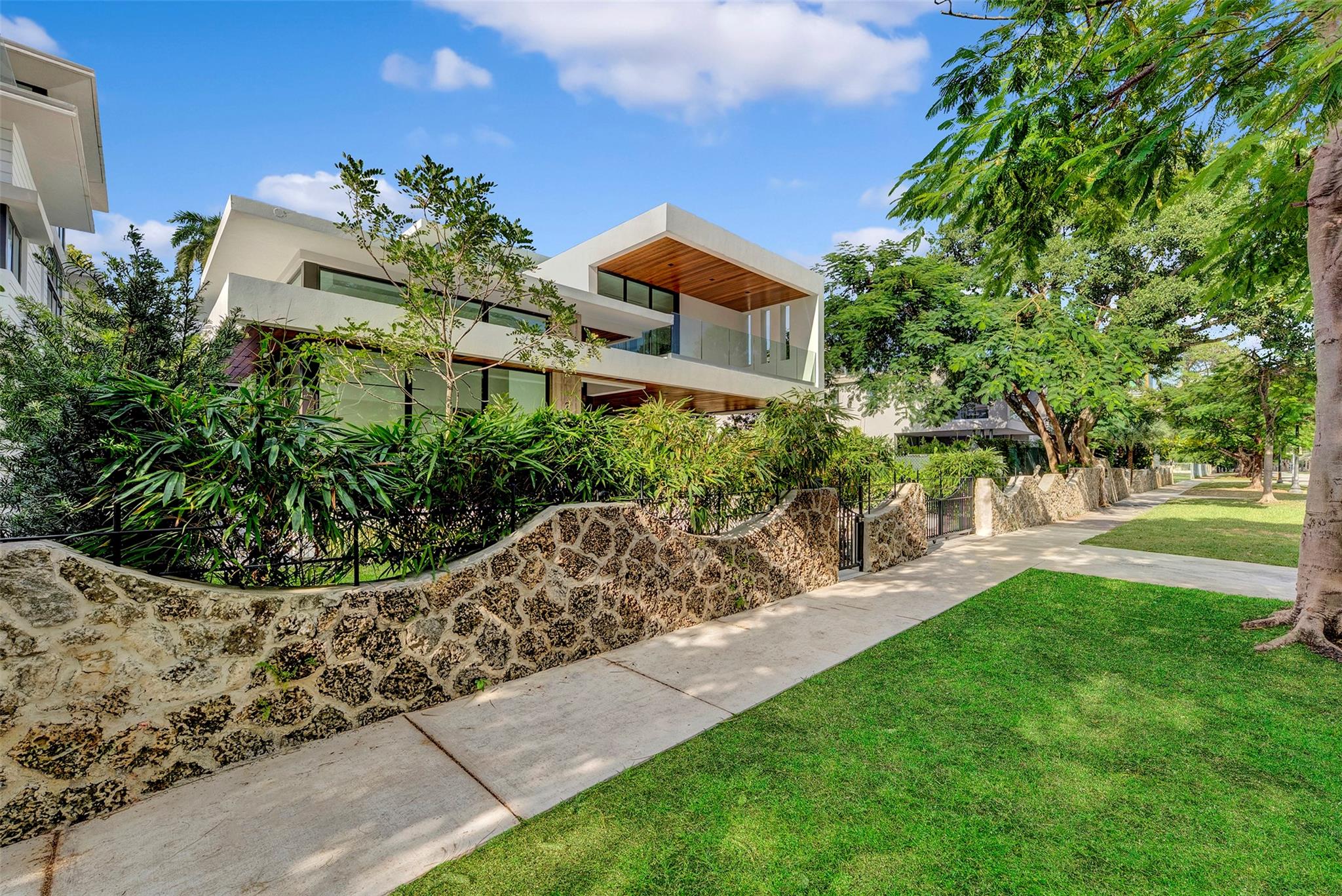 HOLLEMAN PARK - Residential