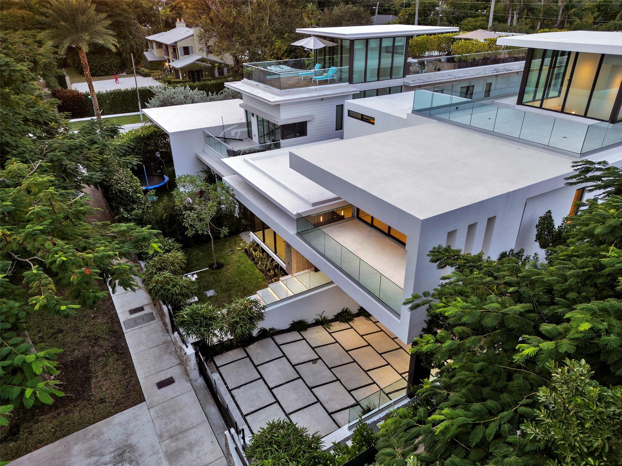 HOLLEMAN PARK - Residential