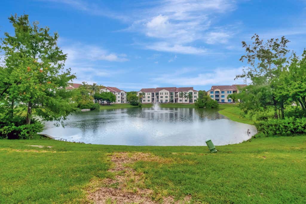 Photo of 920 VILLA Circle, Boynton Beach, FL 33435 (MLS # B26056091)