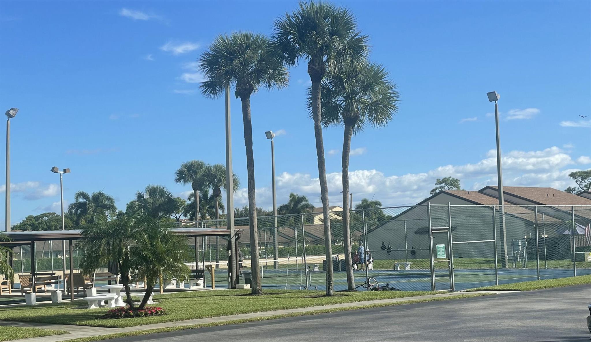 PINE RIDGE NORTH VILLAGE - Residential Lease