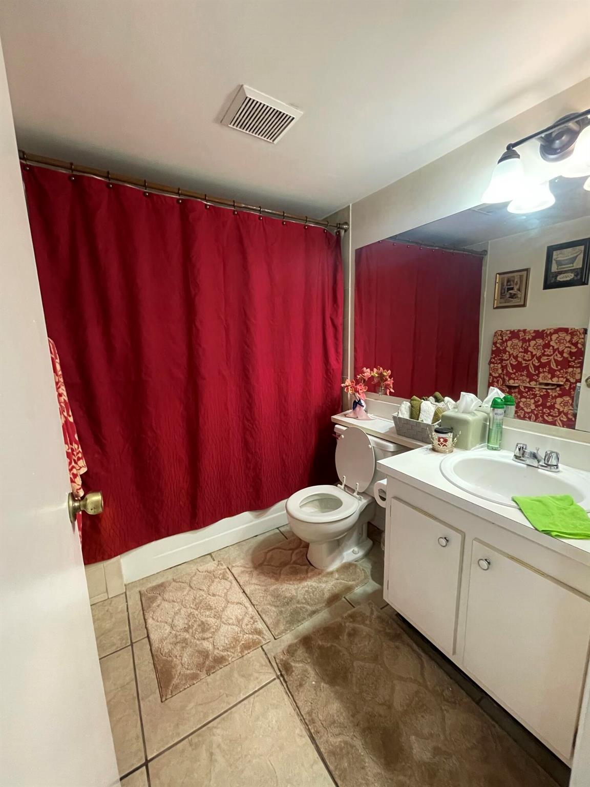 PINE RIDGE NORTH VILLAGE - Residential Lease