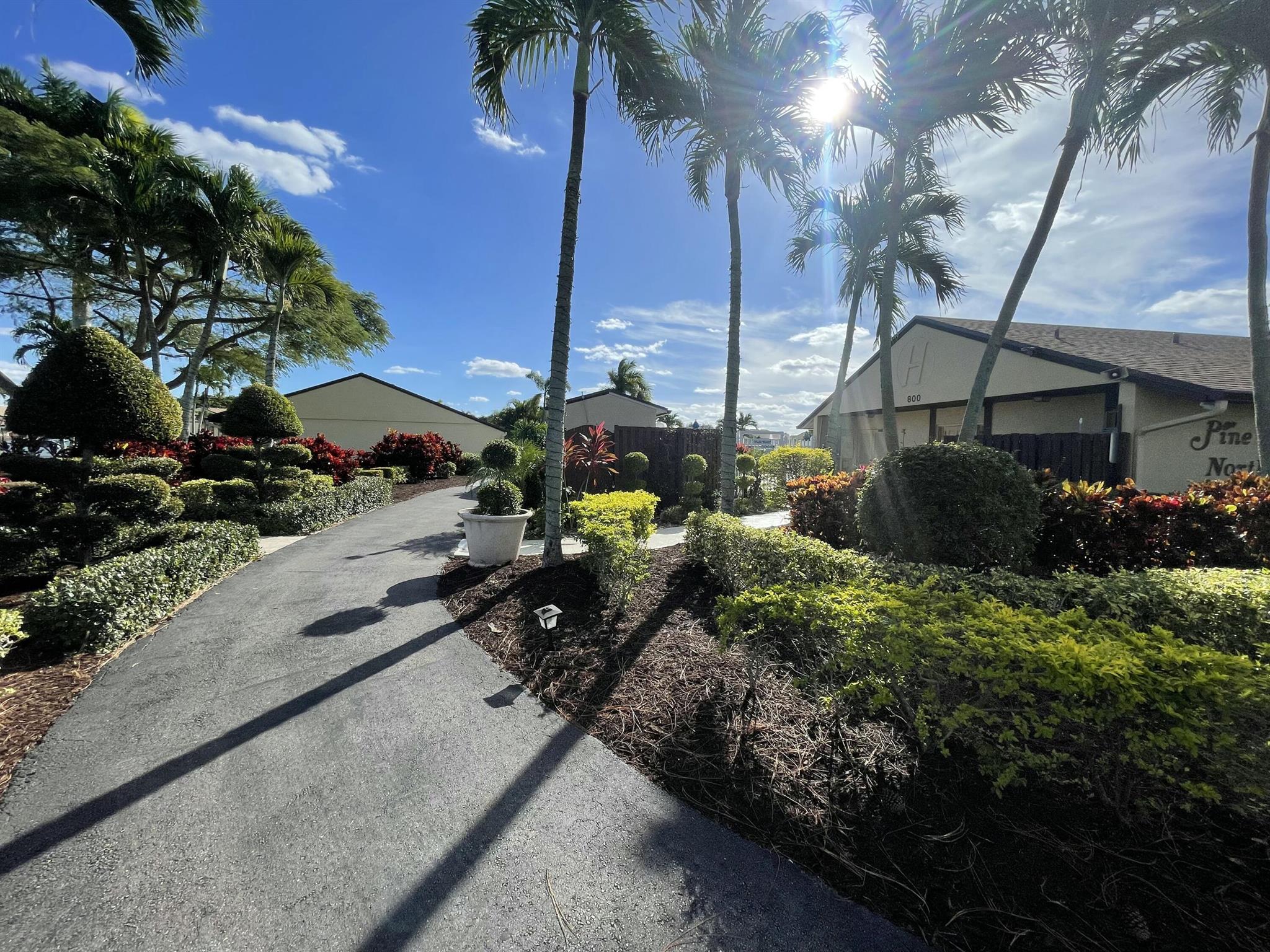 PINE RIDGE NORTH VILLAGE - Residential Lease