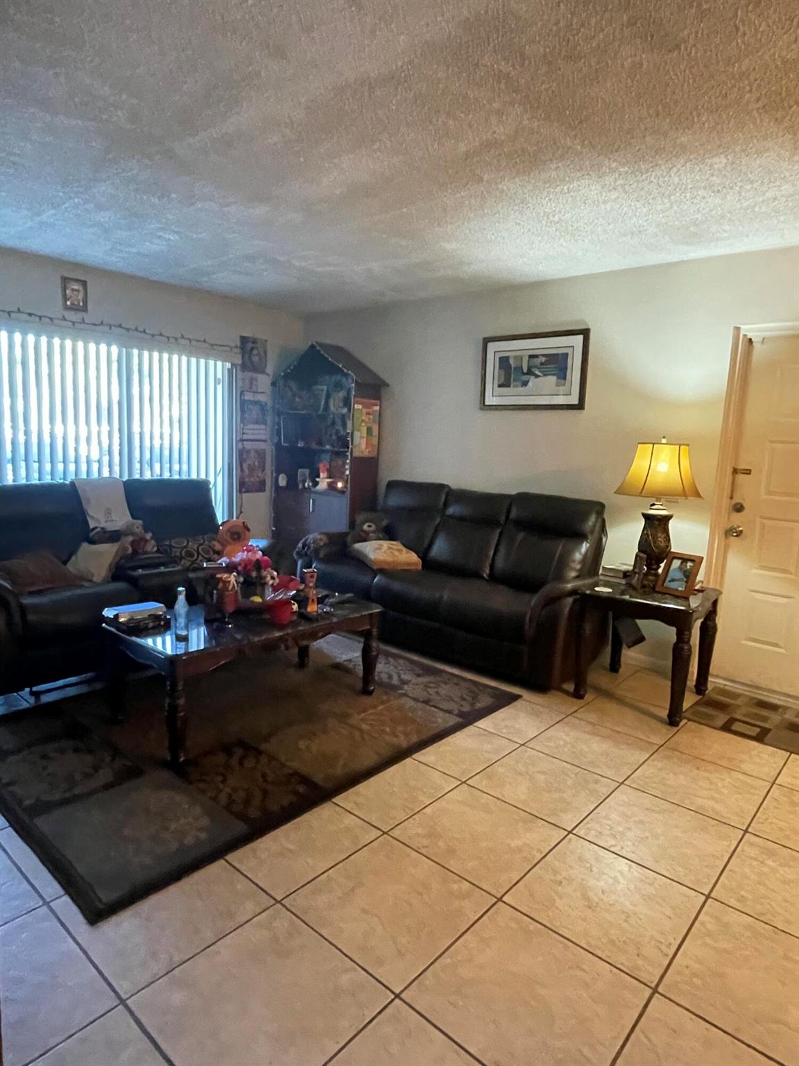 PINE RIDGE NORTH VILLAGE - Residential Lease