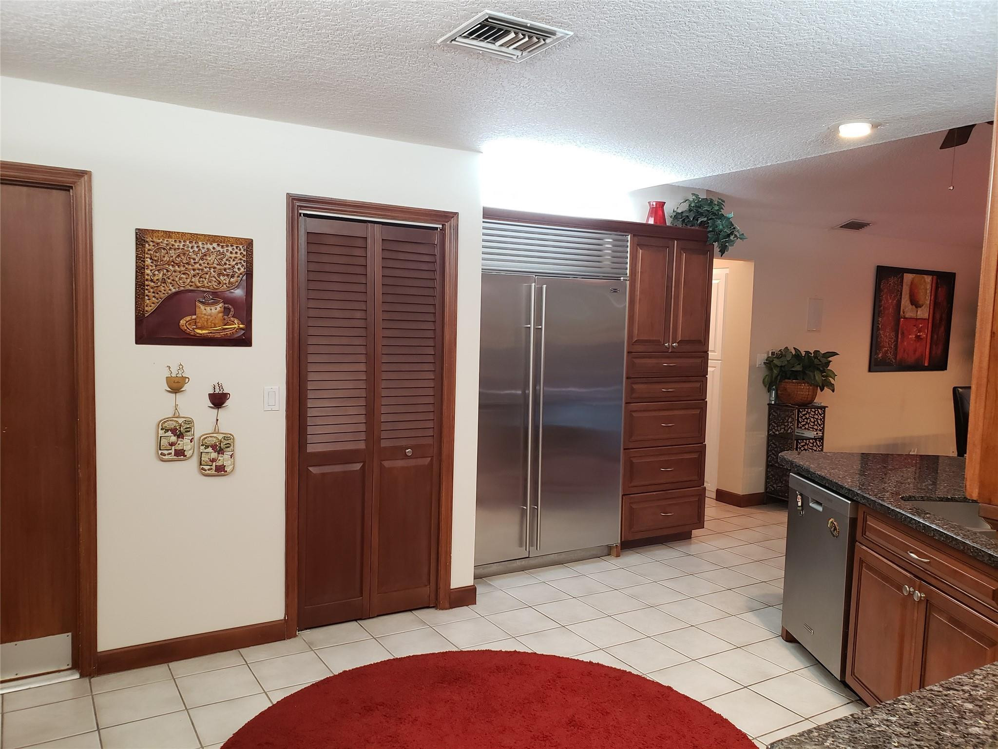 Crystal Heights 80-48 B - Residential Lease