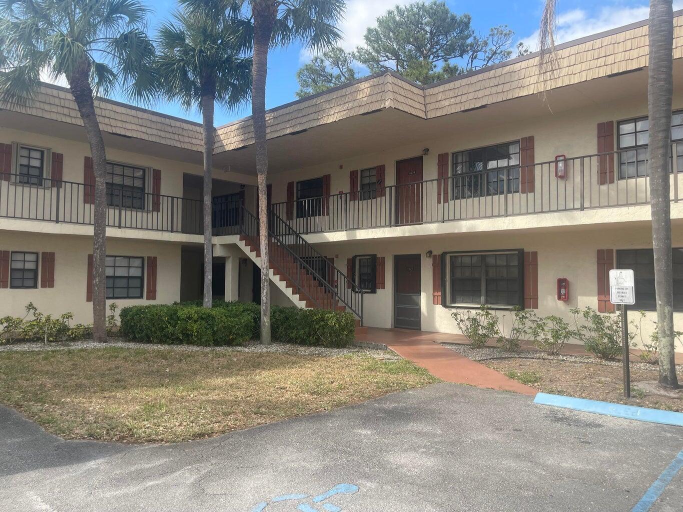 CYPRESS COURT CONDOMINIUM - Residential Lease
