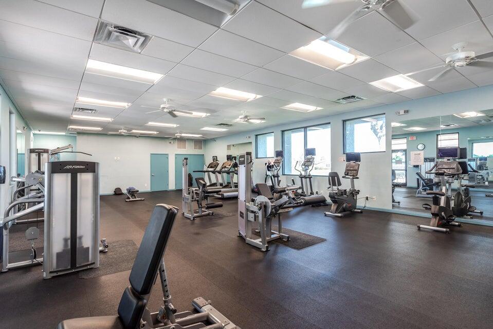 DELRAY VILLAS - Residential