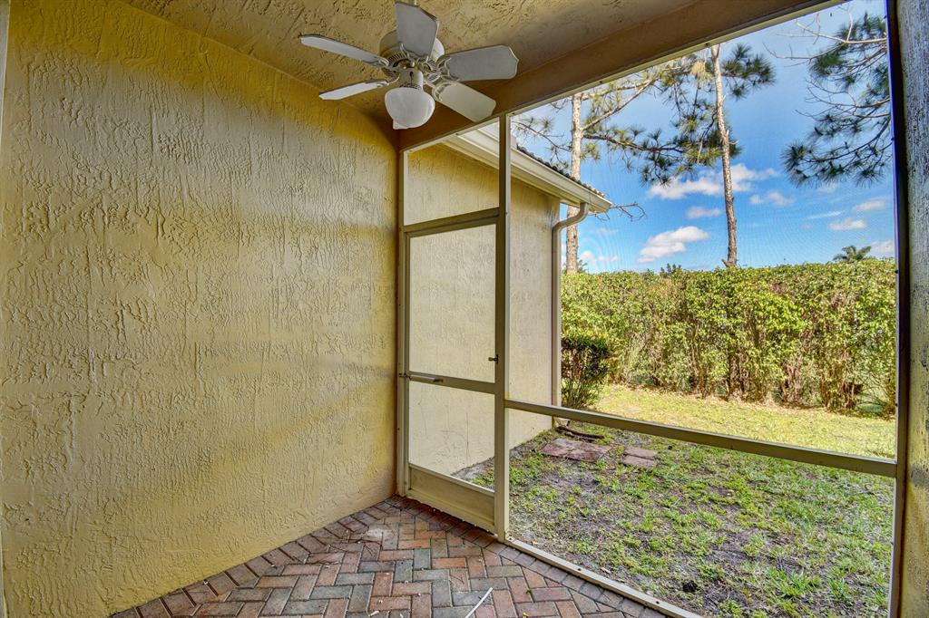 BOYNTON OASIS - Residential Lease