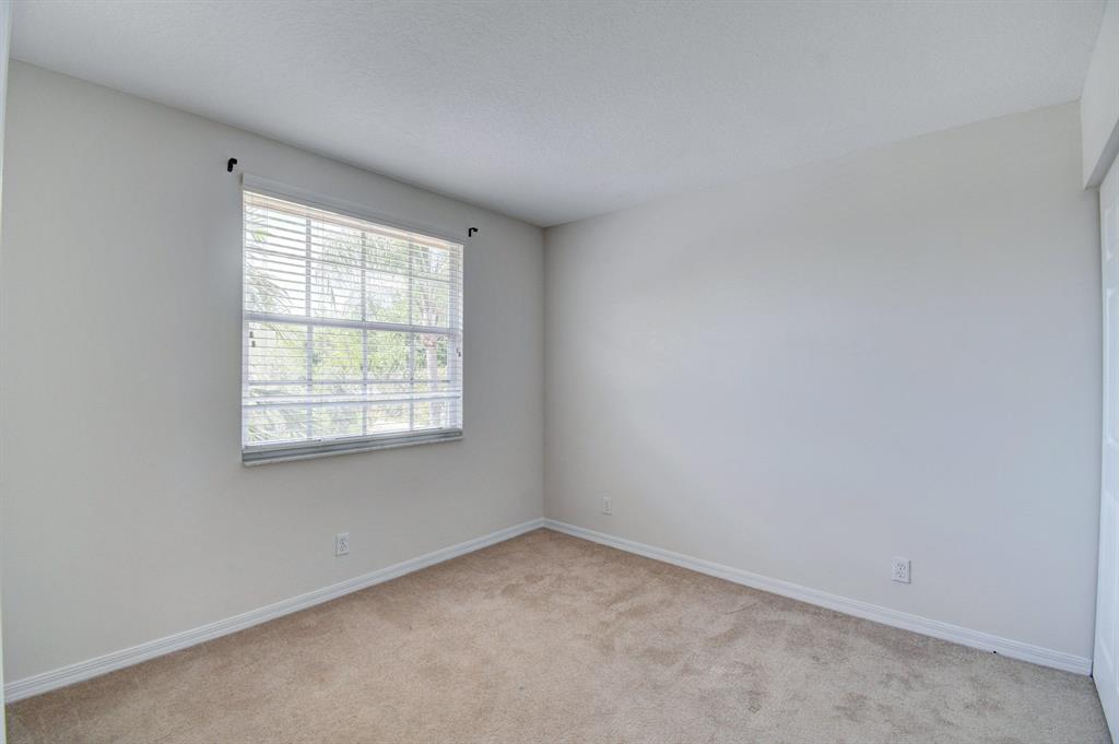 BOYNTON OASIS - Residential Lease