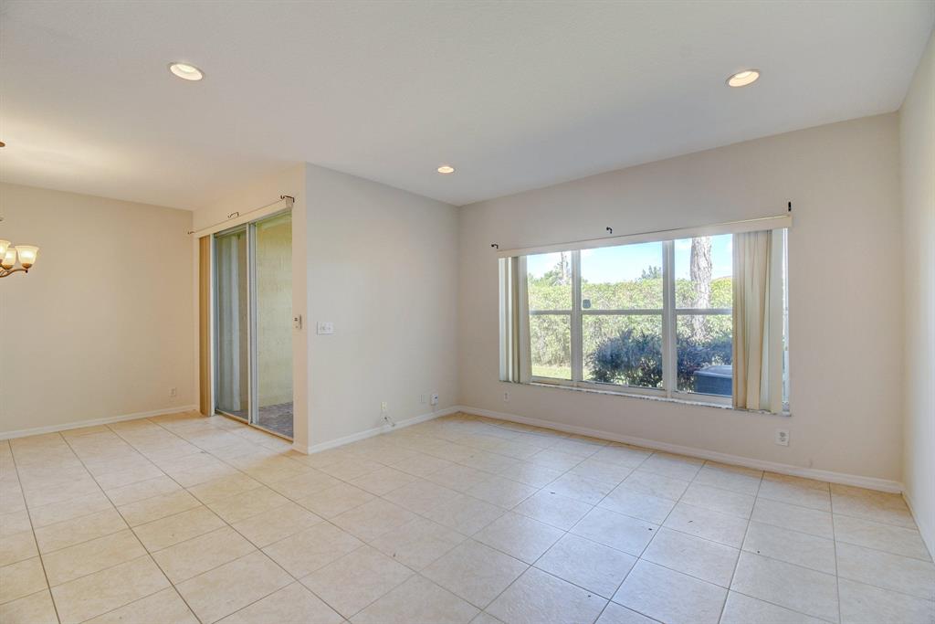 BOYNTON OASIS - Residential Lease