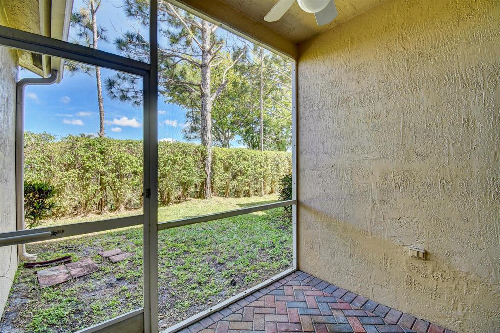 BOYNTON OASIS - Residential Lease