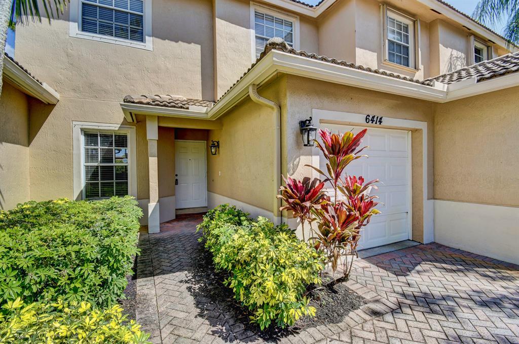 BOYNTON OASIS - Residential Lease