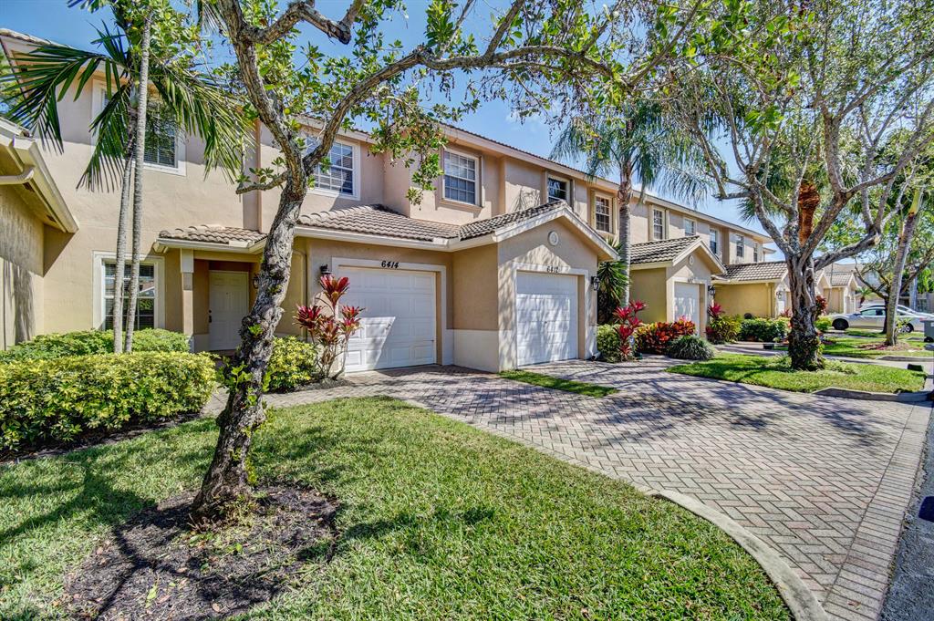 BOYNTON OASIS - Residential Lease
