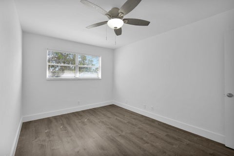 Tiny photo for 4051 NE 13th Avenue #69-3, Oakland Park, FL 33334 (MLS # B26040291)