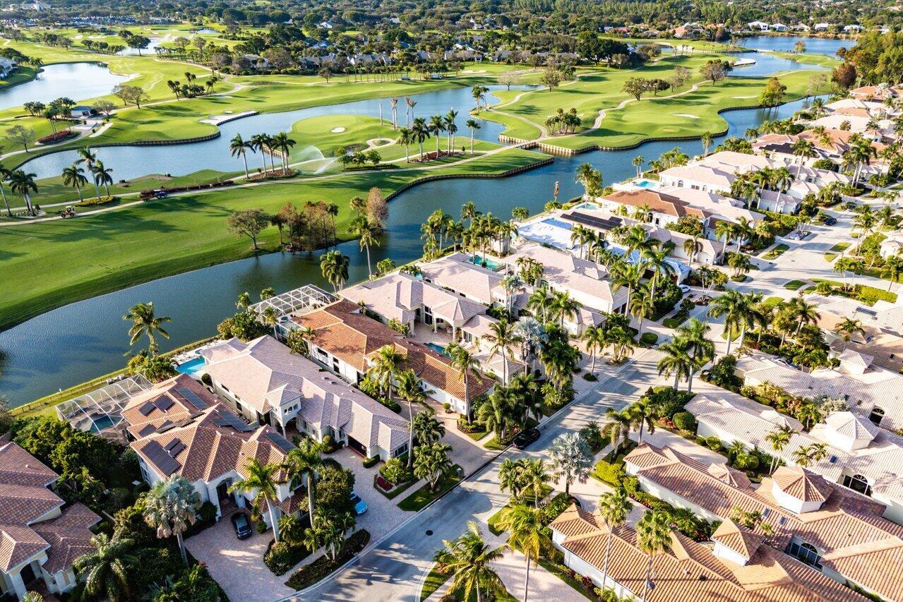 ISLES AT HUNTERS RUN - Residential