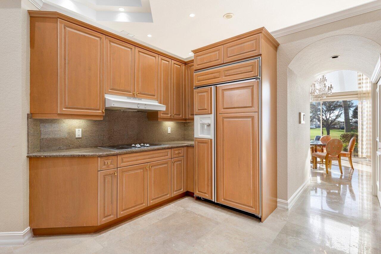 ISLES AT HUNTERS RUN - Residential