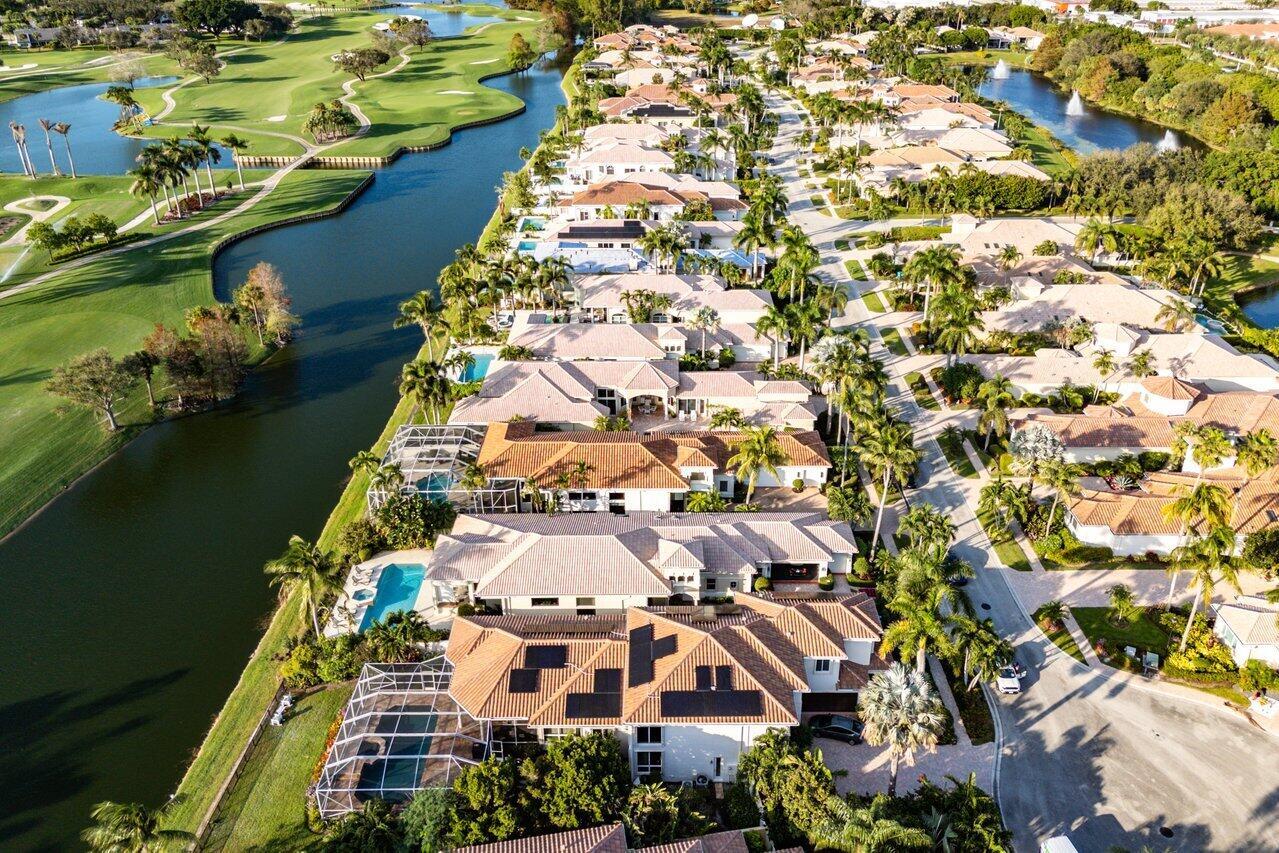 ISLES AT HUNTERS RUN - Residential