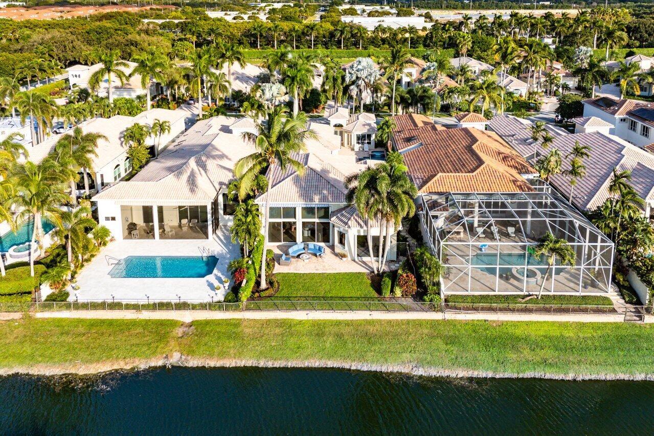 ISLES AT HUNTERS RUN - Residential