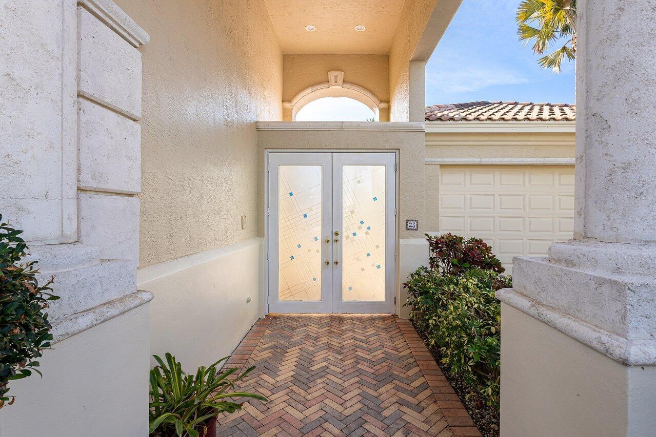 ISLES AT HUNTERS RUN - Residential