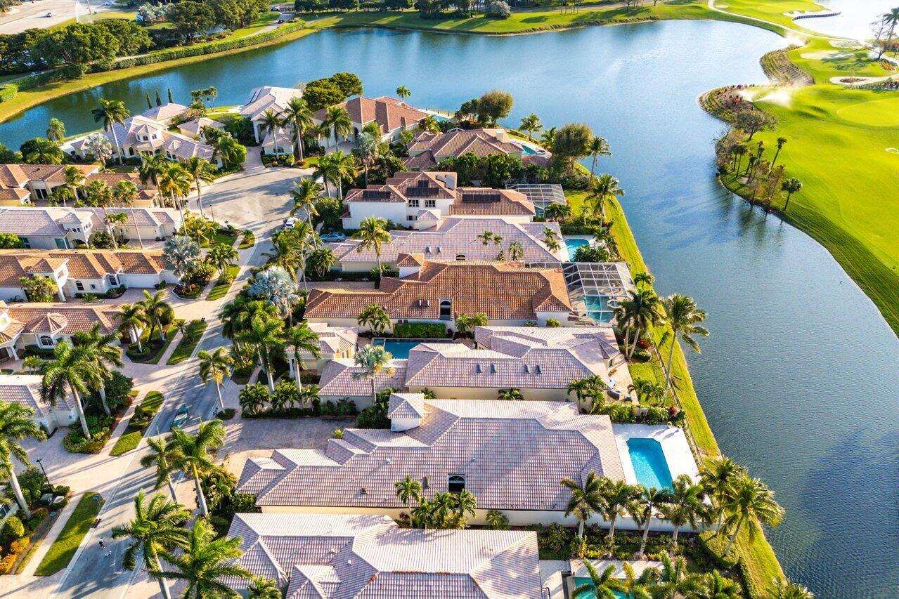 ISLES AT HUNTERS RUN - Residential