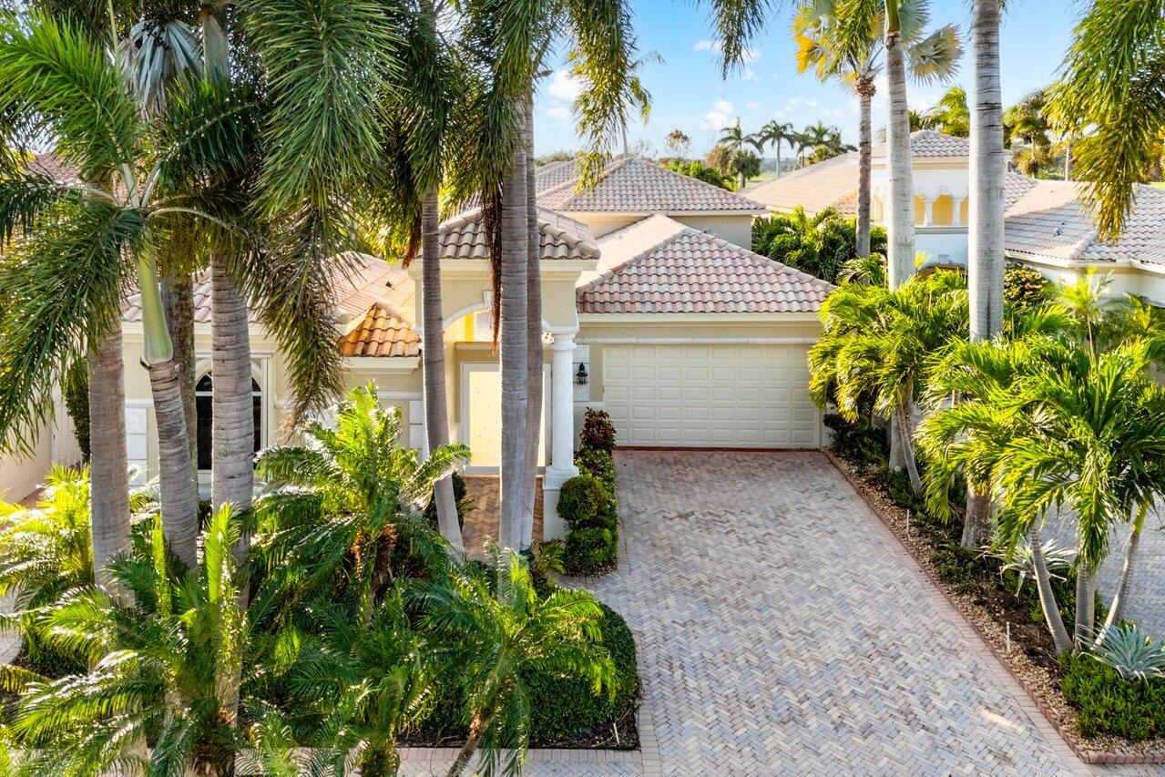 ISLES AT HUNTERS RUN - Residential
