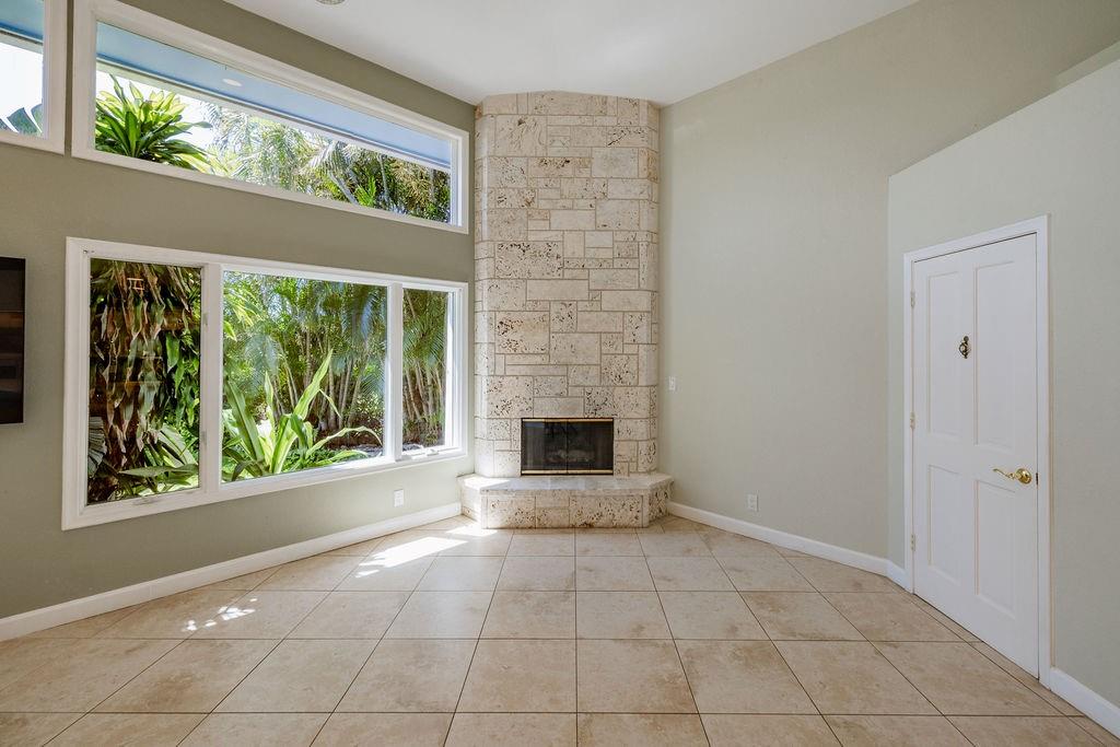 Lighthouse Point - Residential