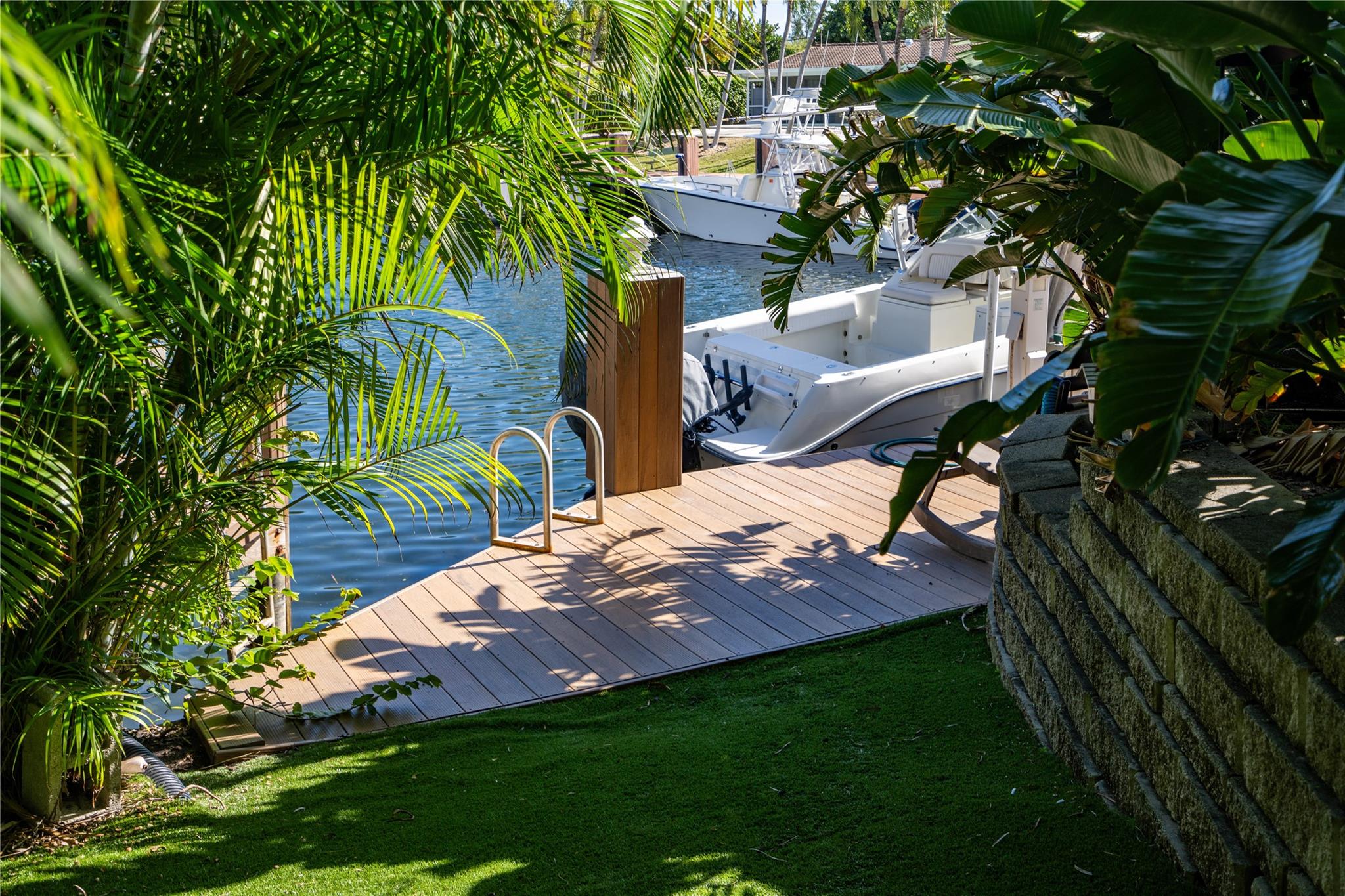 Lighthouse Point - Residential