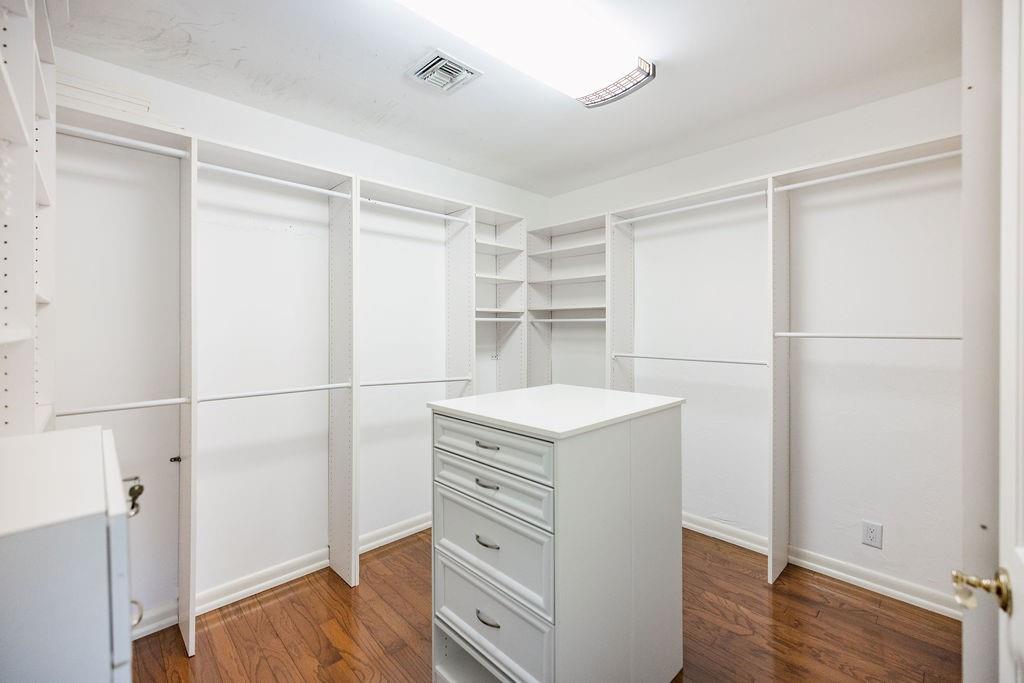 Lighthouse Point - Residential