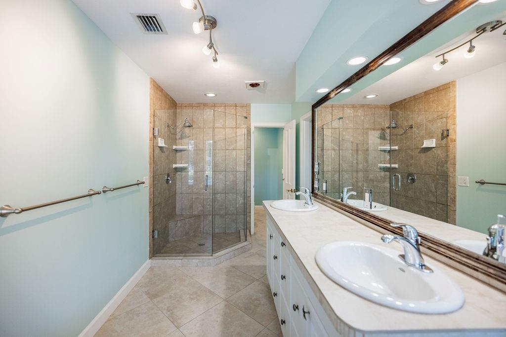 Lighthouse Point - Residential