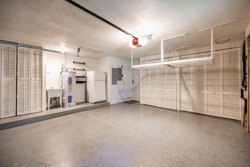 Lighthouse Point - Residential