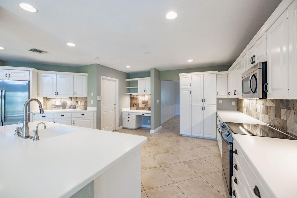 Lighthouse Point - Residential