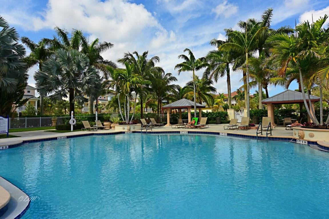 SOMERSET AT ABACOA CONDO - Residential