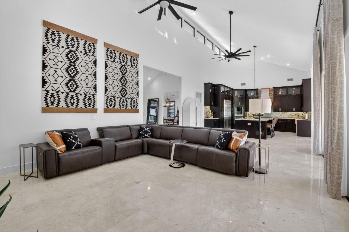 TIERRA DEL REY - Residential