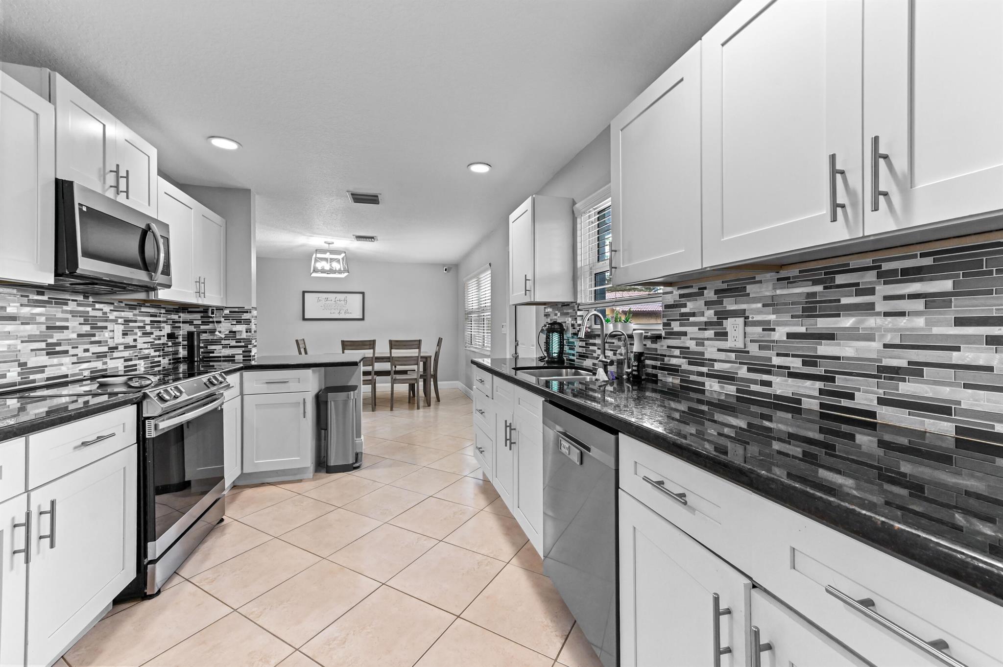 WEST BOYNTON - Residential
