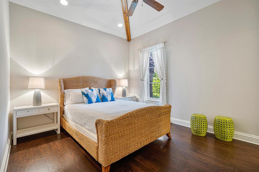 CRESTWOOD DELRAY - Residential