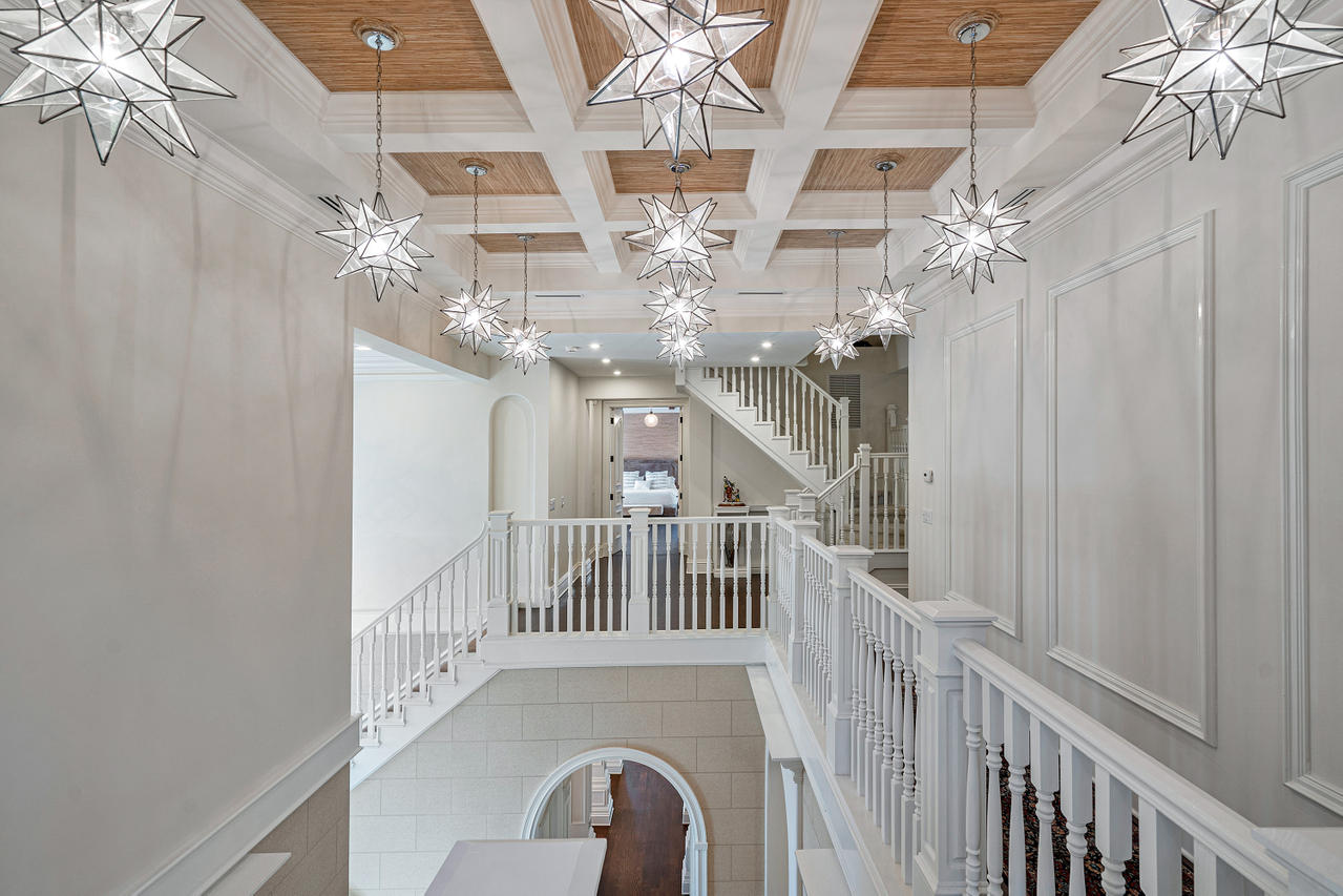 CRESTWOOD DELRAY - Residential