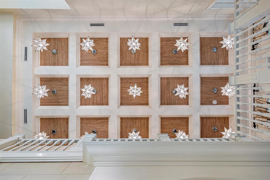 CRESTWOOD DELRAY - Residential